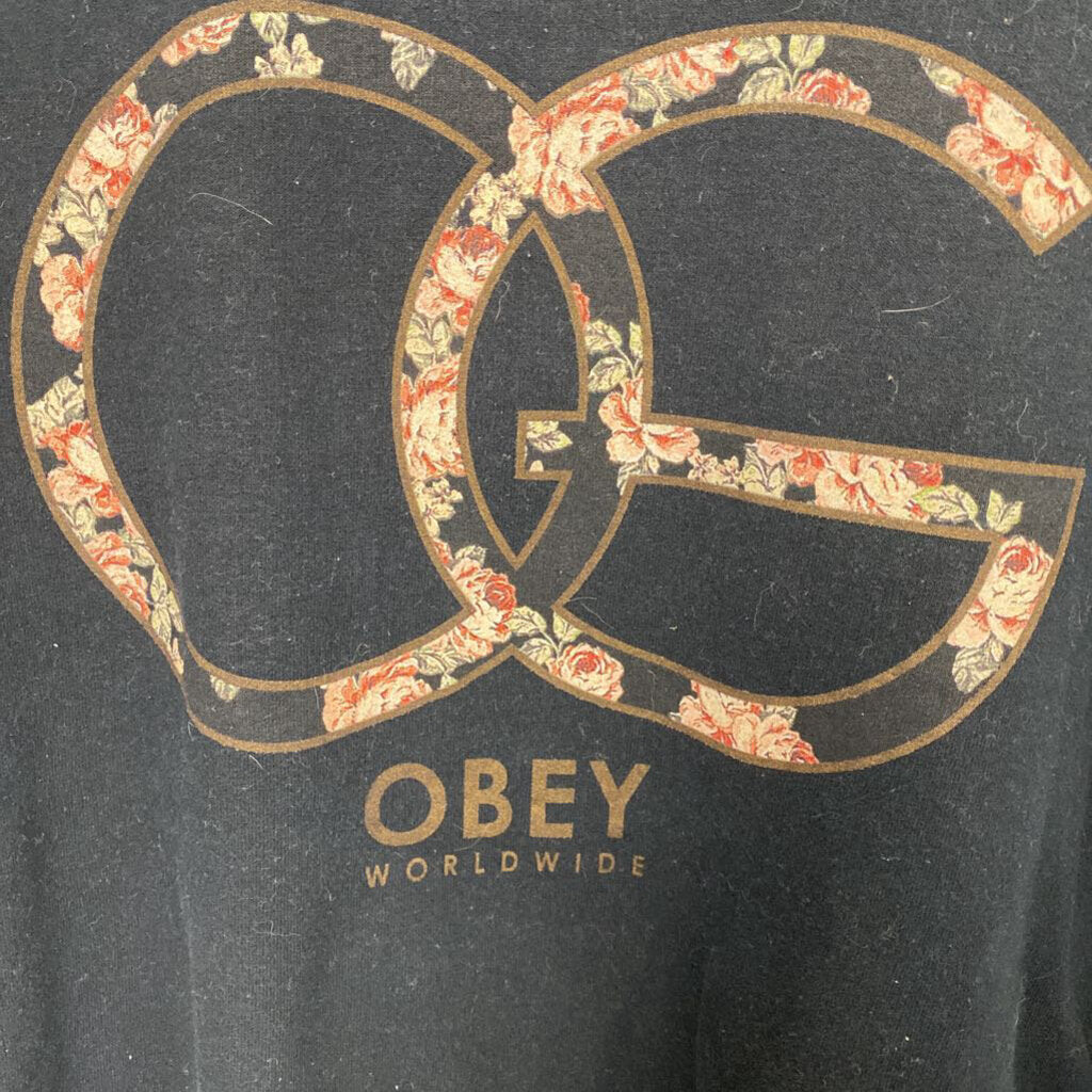 GRAPHIC SWEATSHIRT