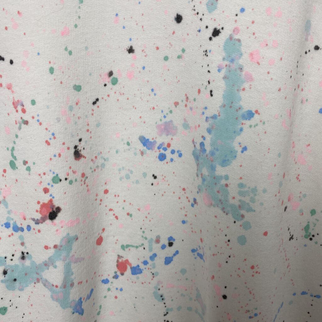 PAINT SPLATTERD SWEATSHIRT
