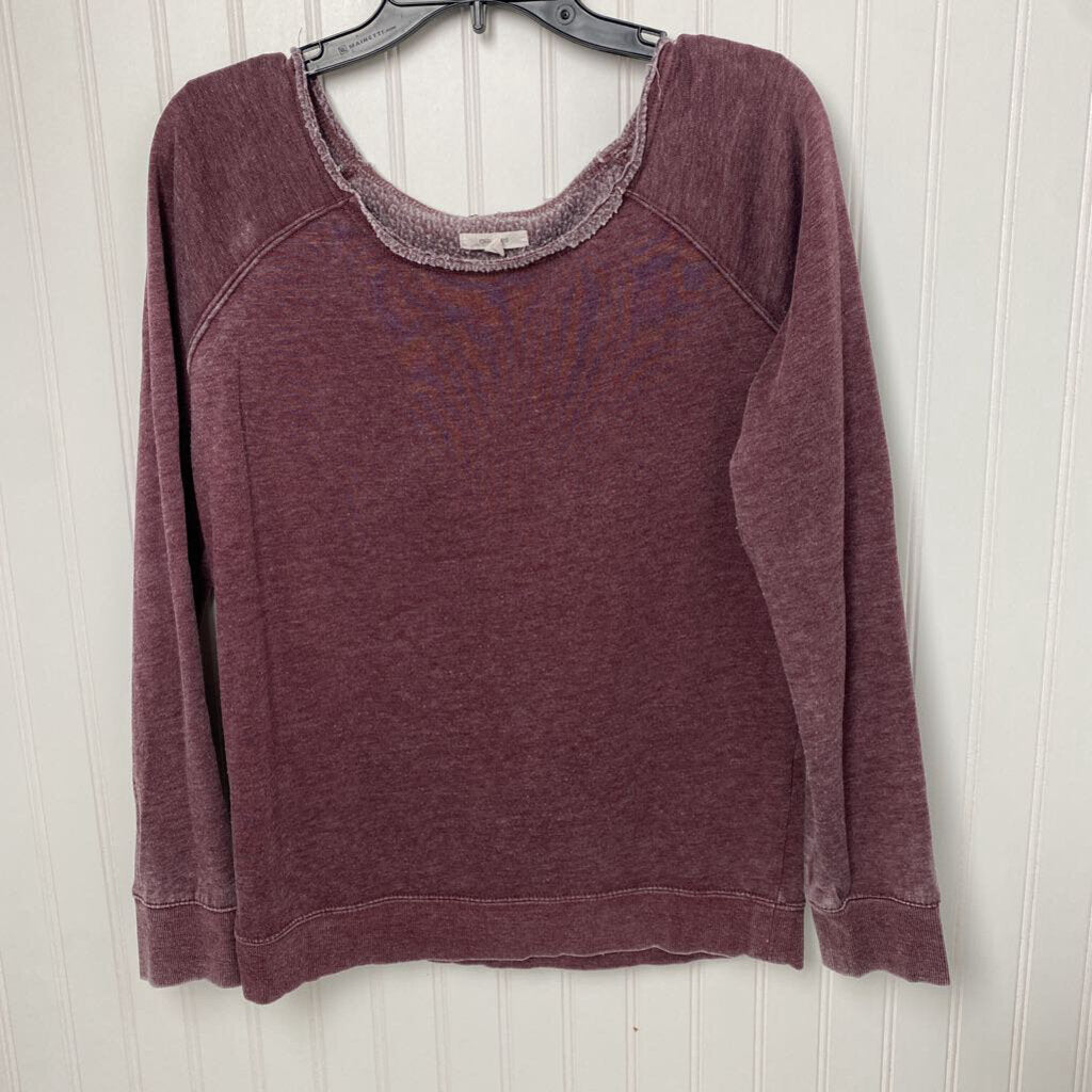 DISTRESSED JWIDE NECKLINE