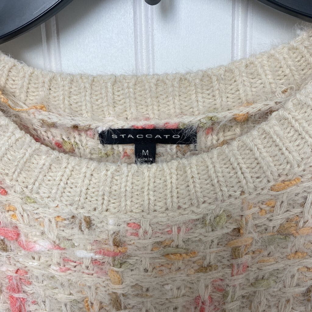 CREW NECK FUZZY SWEATER