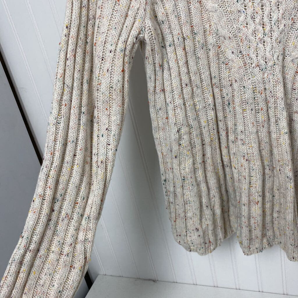 BABYDOLL STYLE SWEATER
