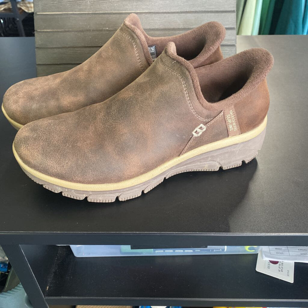 SLIP ON LEATHER TENNIS SHOE