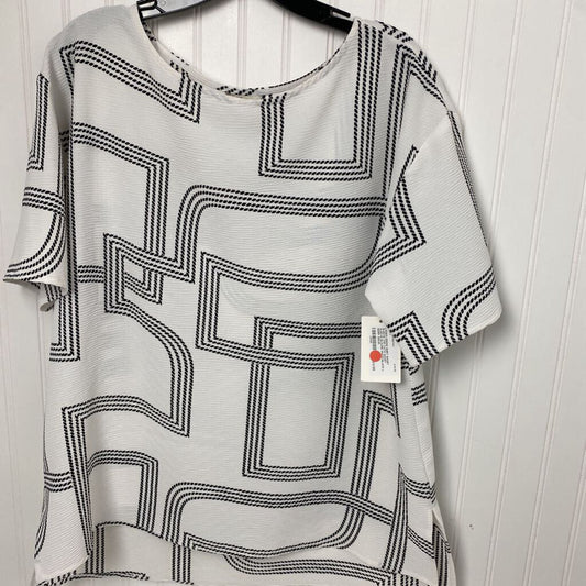 SHORT SLEEVE BLOUSE