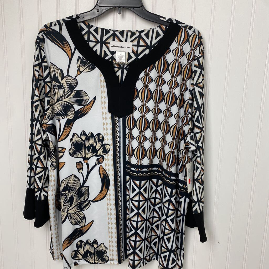 LONG SLEEVE KNIT TOP