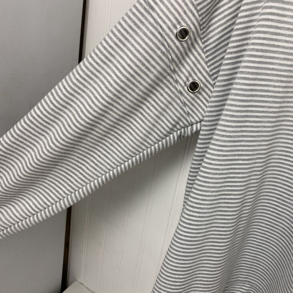 LONG SLEEVE STRIPED SWEATSHIRT