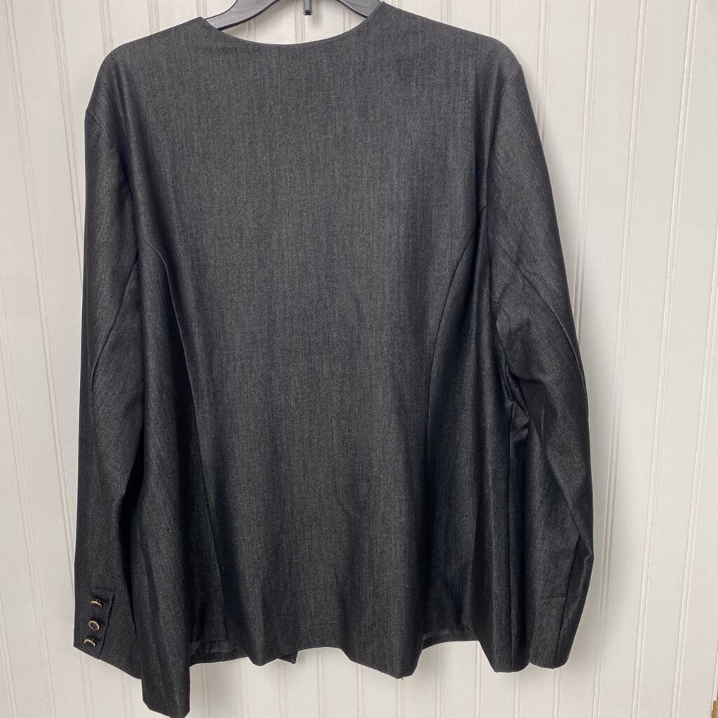 LADIES BUTTON UP BLAZER