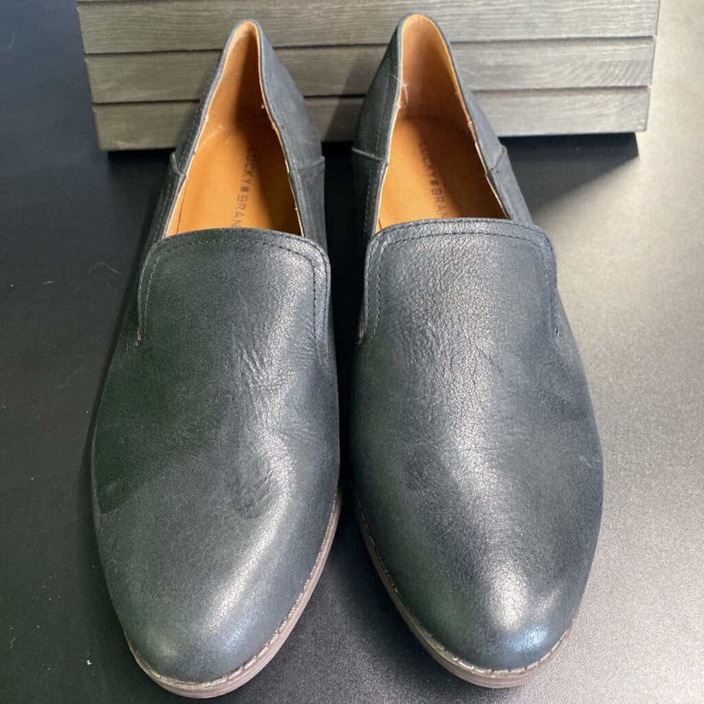FLAT DRESS SHOES
