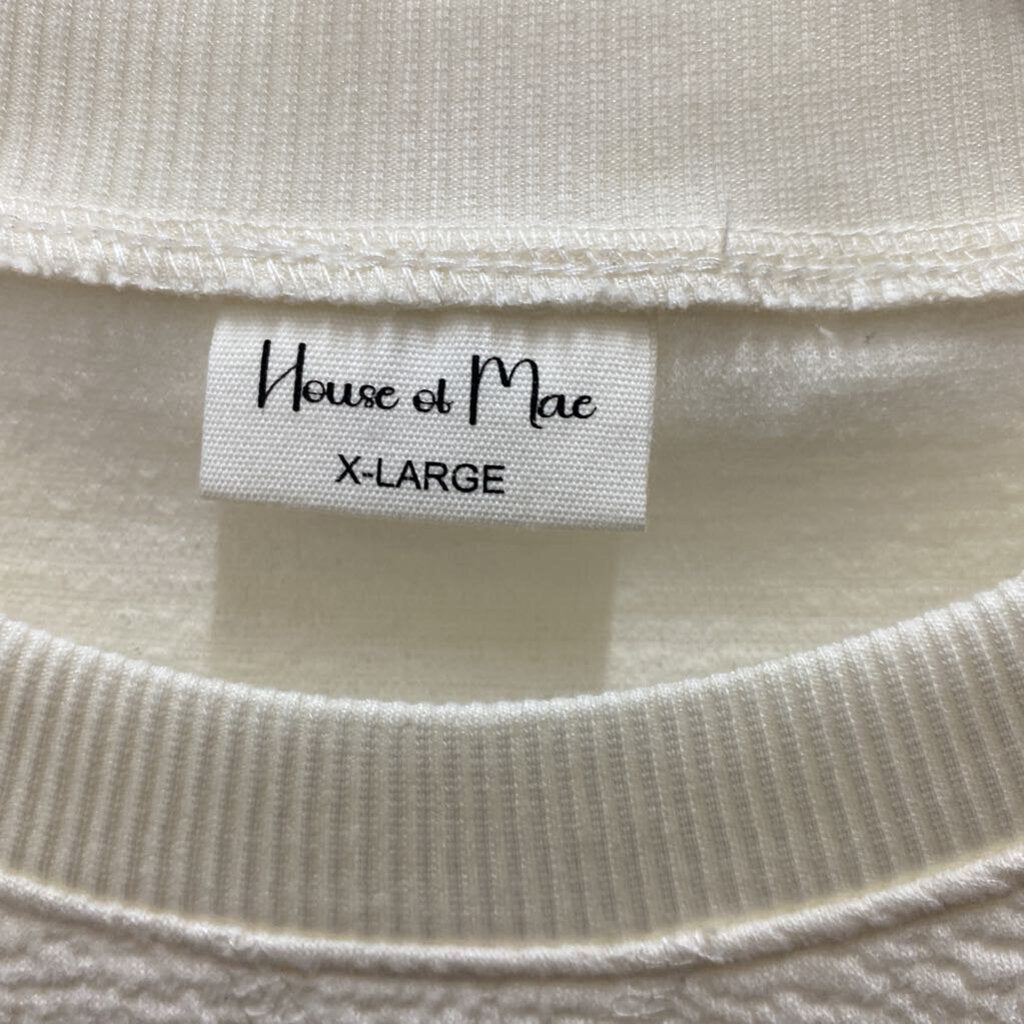 CREW NECK SWEATSHIRT