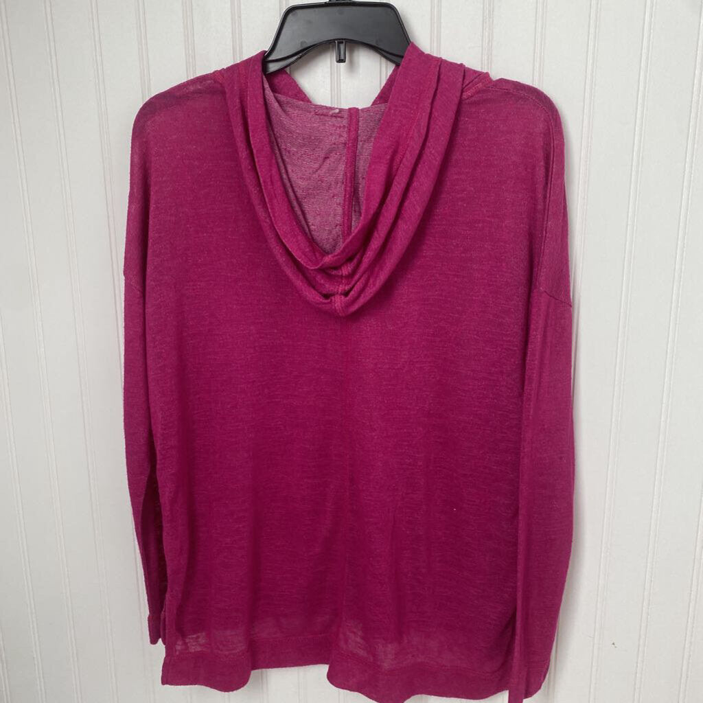 LONG SLEEVE HOODED KNIT TOP