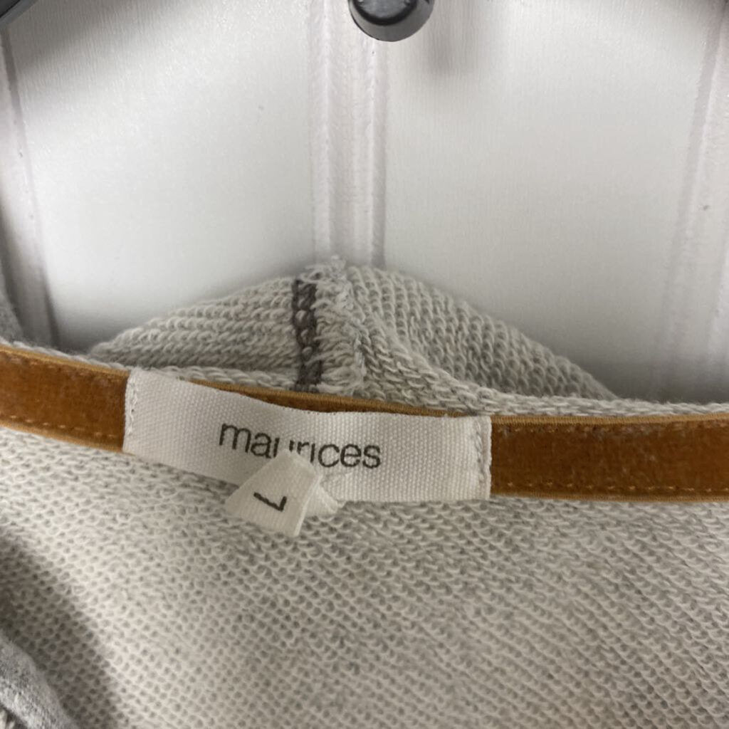 LADIES HOODED SWEATSHIRT