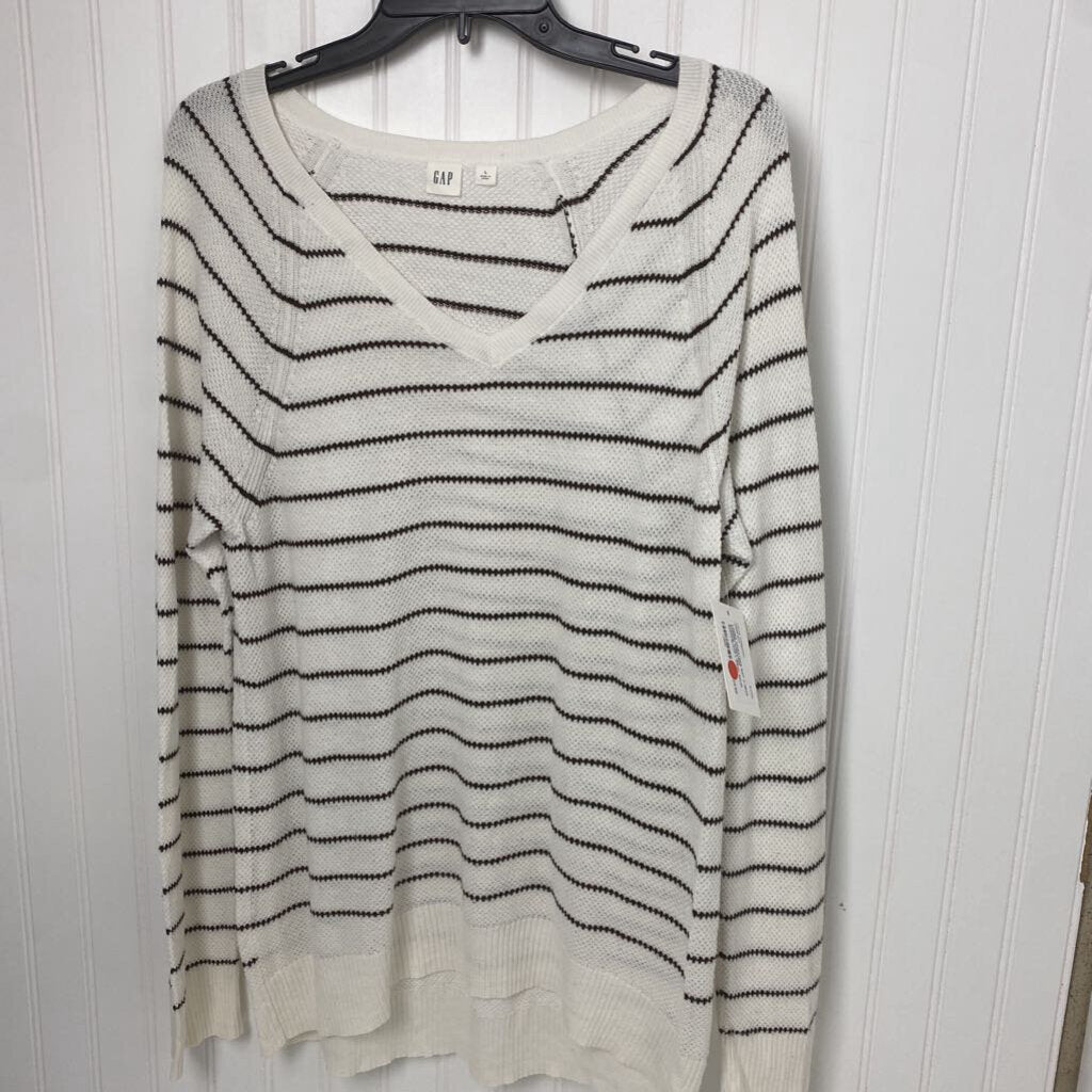 V NECK STRIPED SWEATER