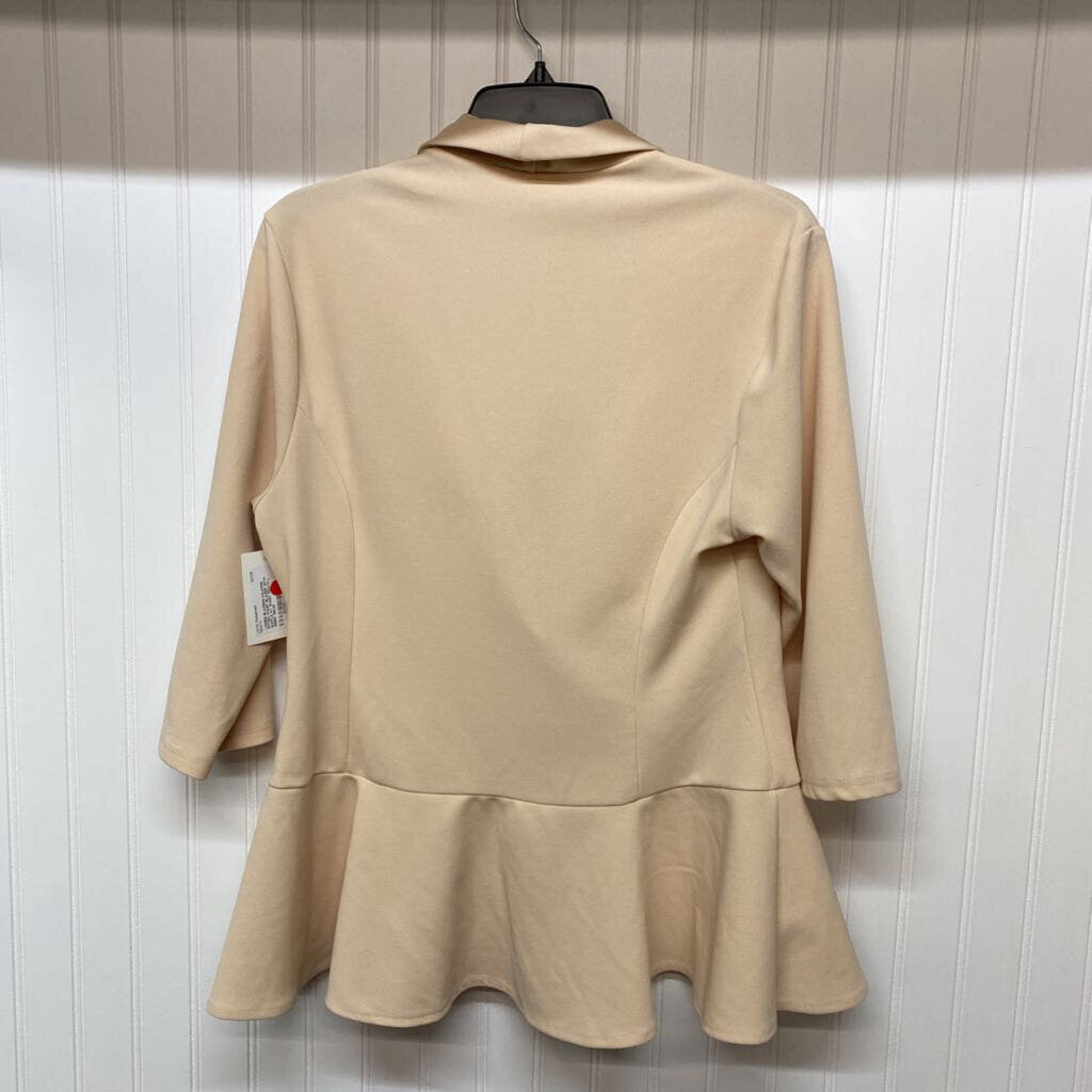 FITTED WAIST BLAZER WITH RUFFLE AT WAIST