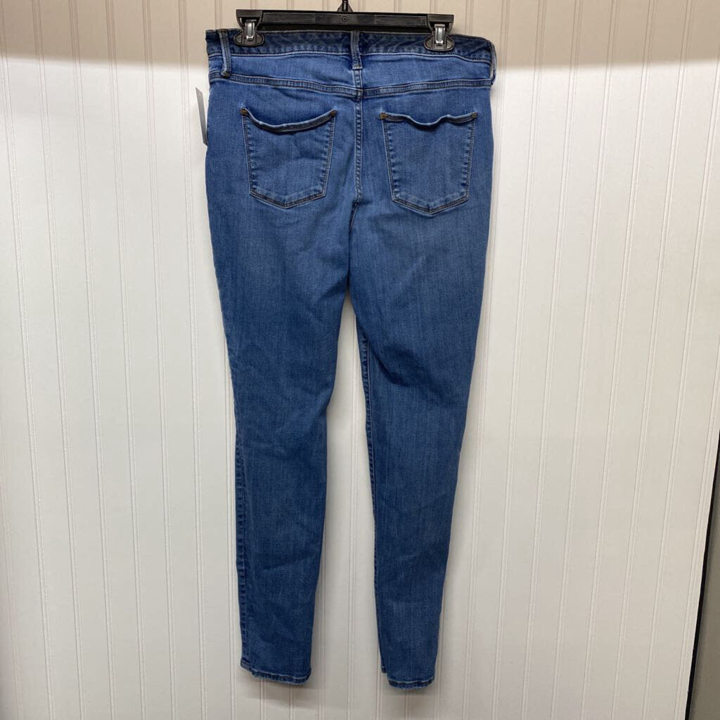 LADIES SKINNY DISTRESSED JEANS