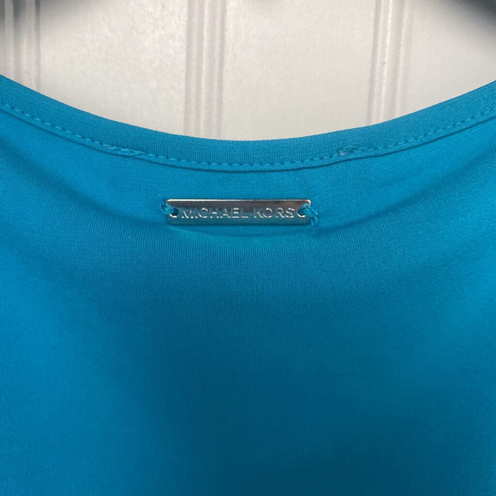 SHORT SLEEVE KNIT TOP