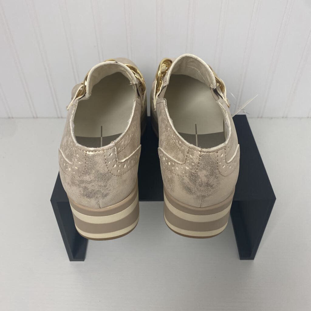 LADIES DRESS SHOES