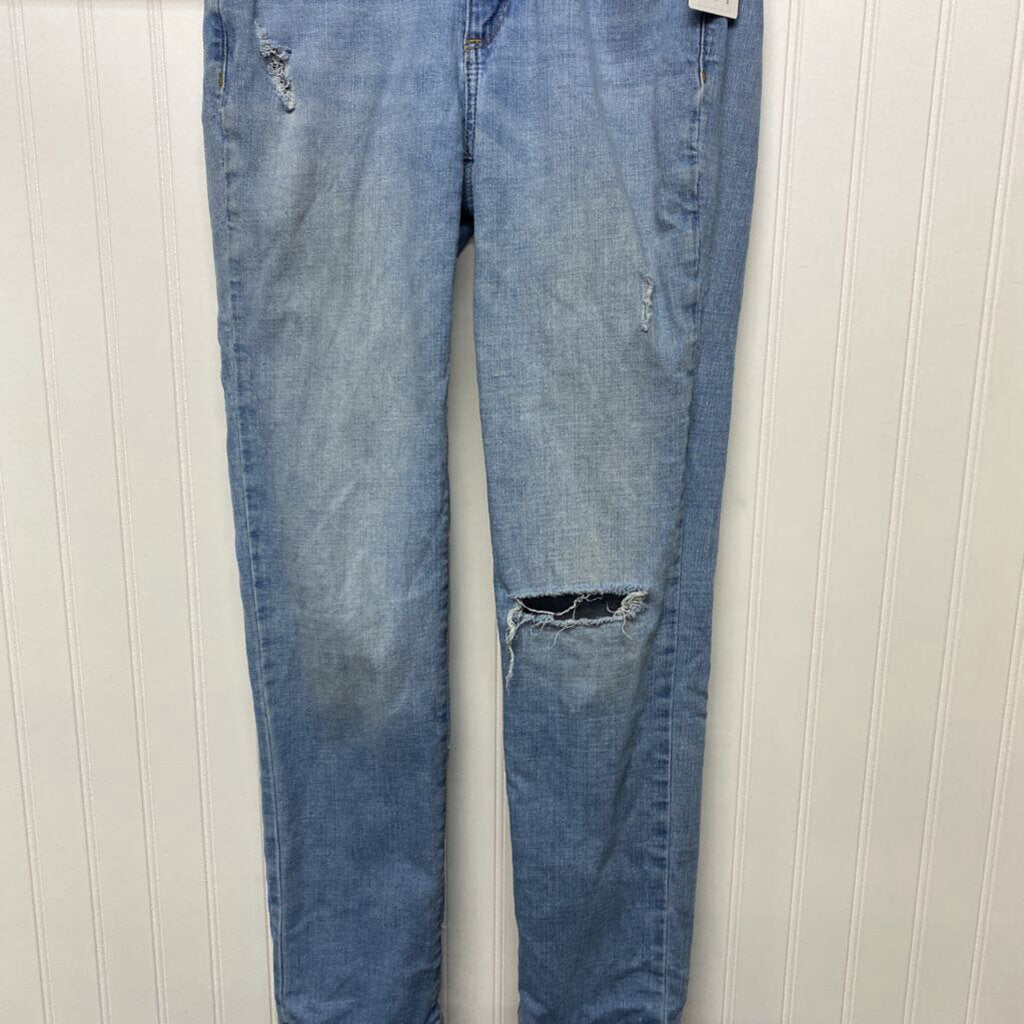 LADIES DISTRESSED JEANS