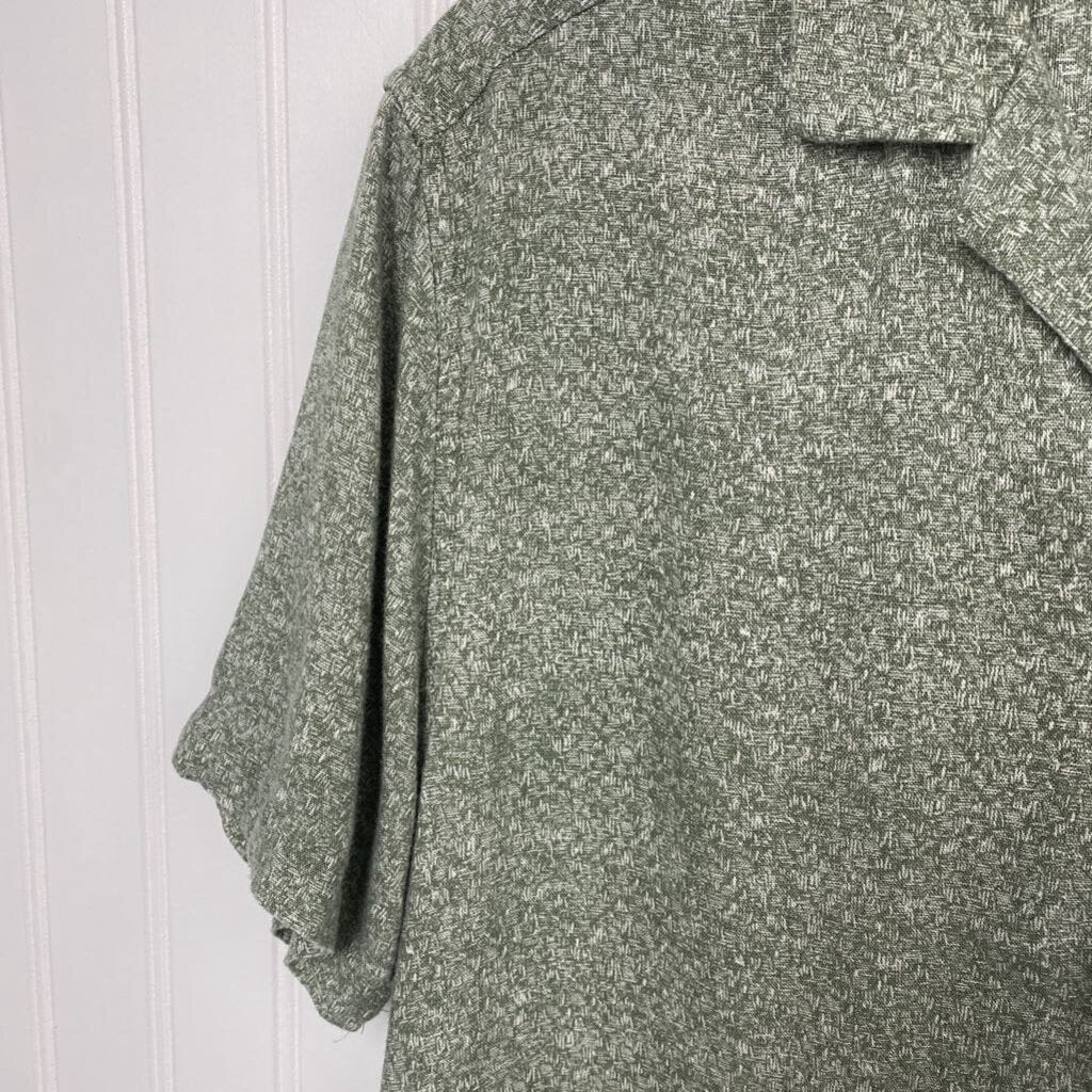 SHORT SLEEVE BUTTON UP