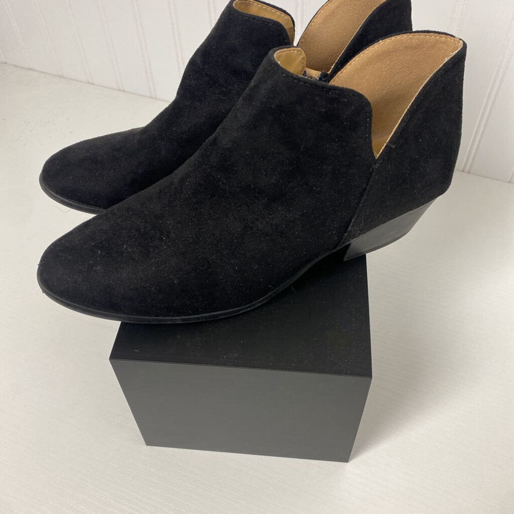 FAUX SUEDE ANKLE BOOTS