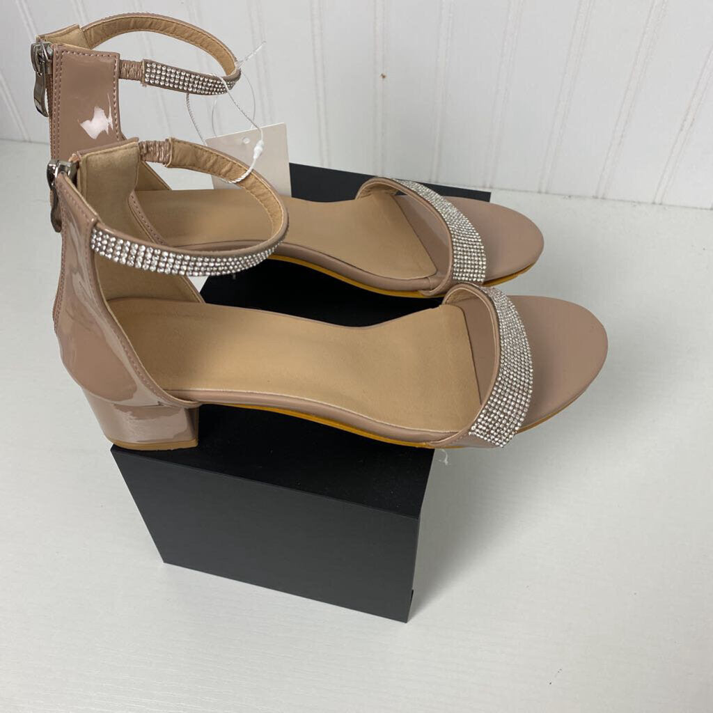*CHUNKY PUMPS WITH RHINESTONES ACCENT BANDS AT ANKLE AND TOES