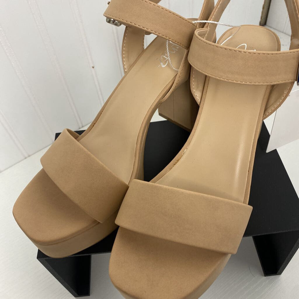 *CHUNKY HEELS NUDE COLOR PLATFORMS