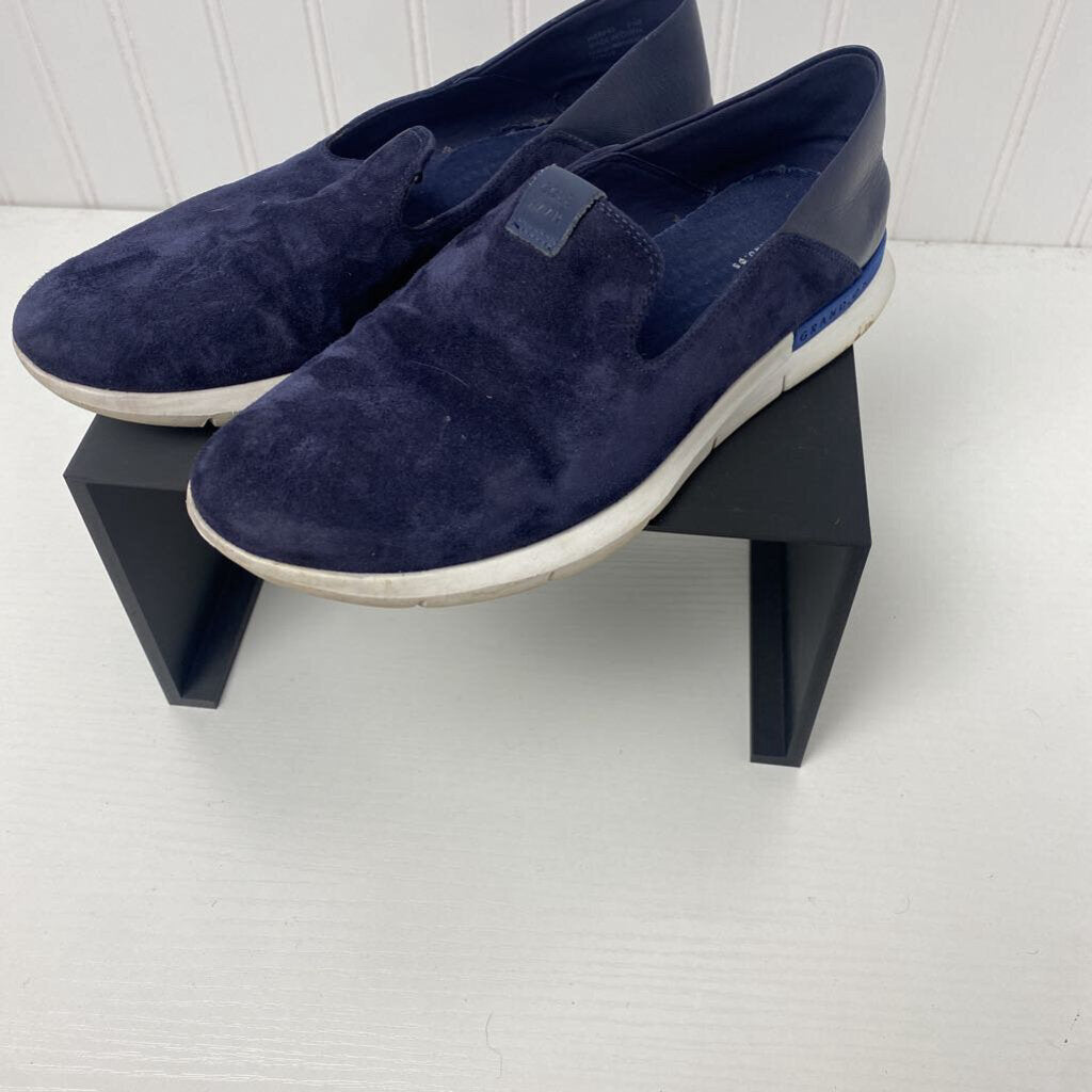 *SUEDE SLIP ON GANDO 0S