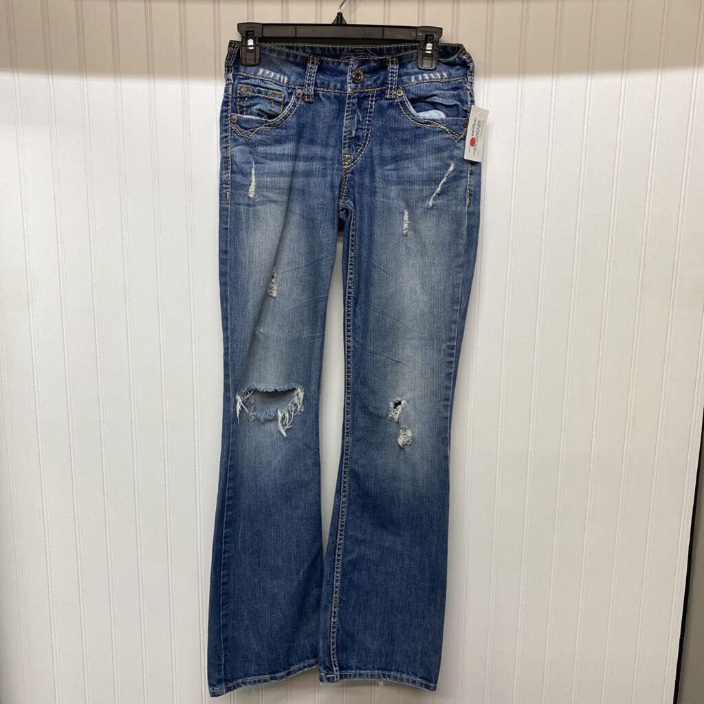 BOOT CUT DISTRESSED JEANS