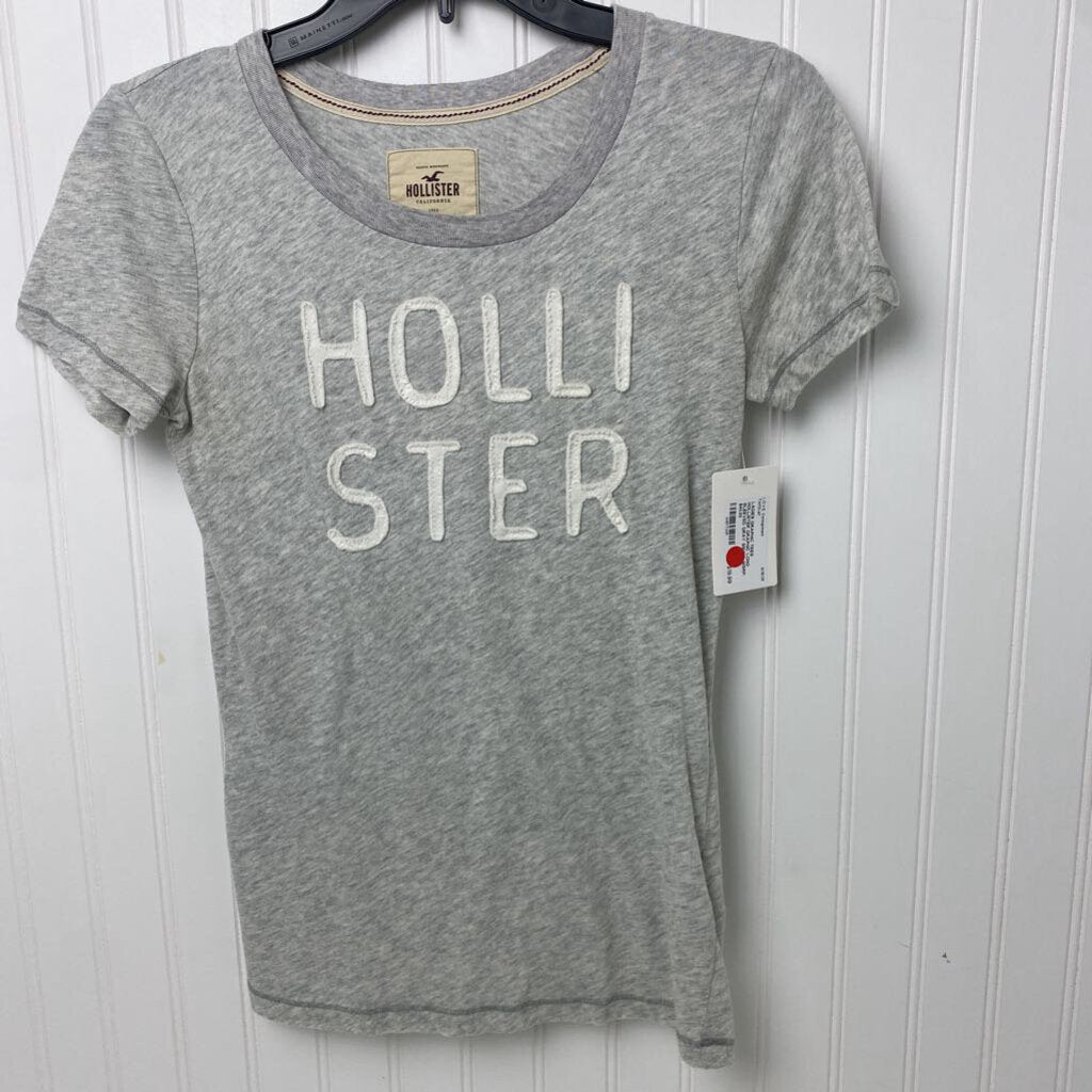 GRAPHIC LONG SLEEVED
