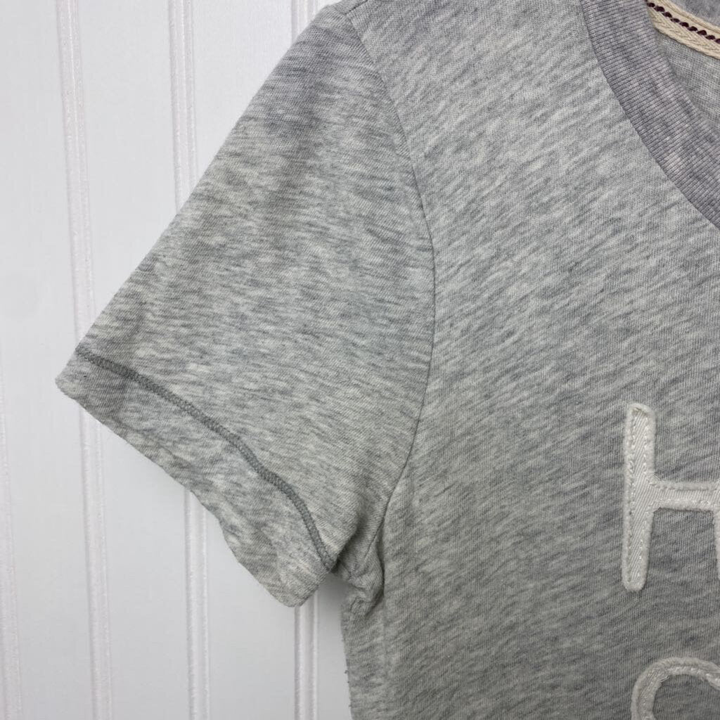 GRAPHIC LONG SLEEVED