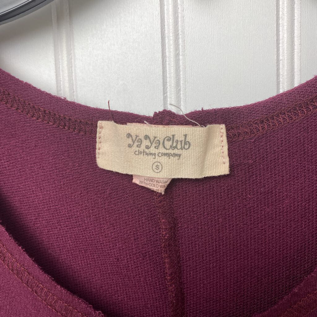 3/4 SLEEVED FLOWY TOP