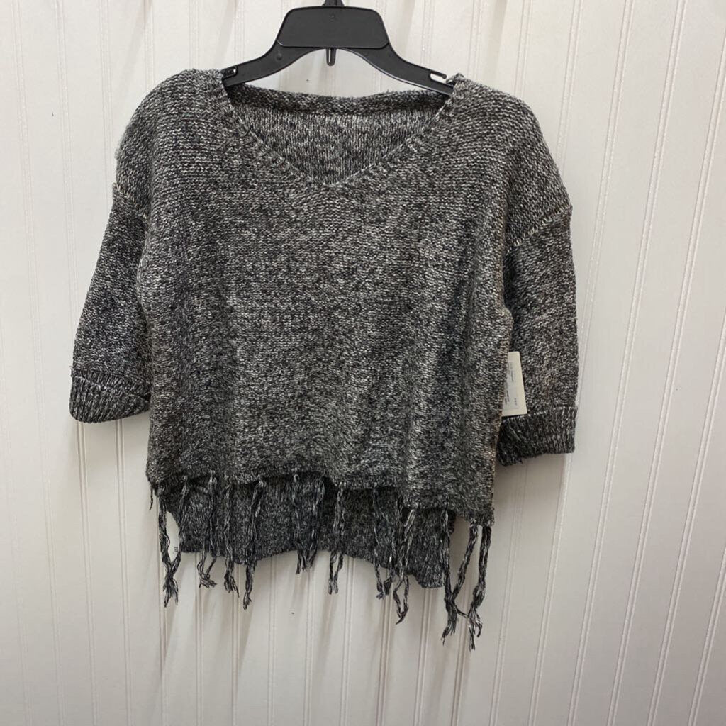 SHORT SLEEVE SWEATER