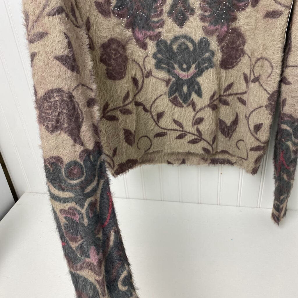 PATTERNED SWEATER