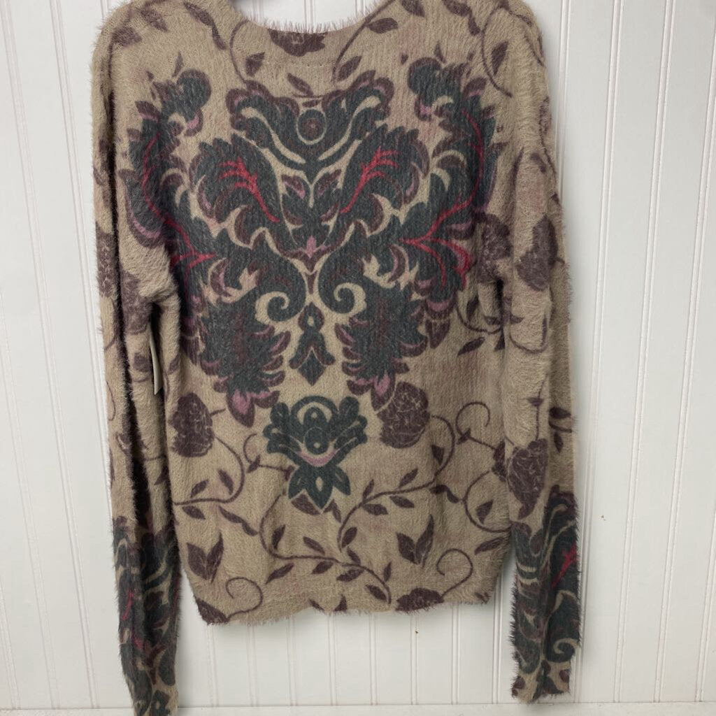 PATTERNED SWEATER