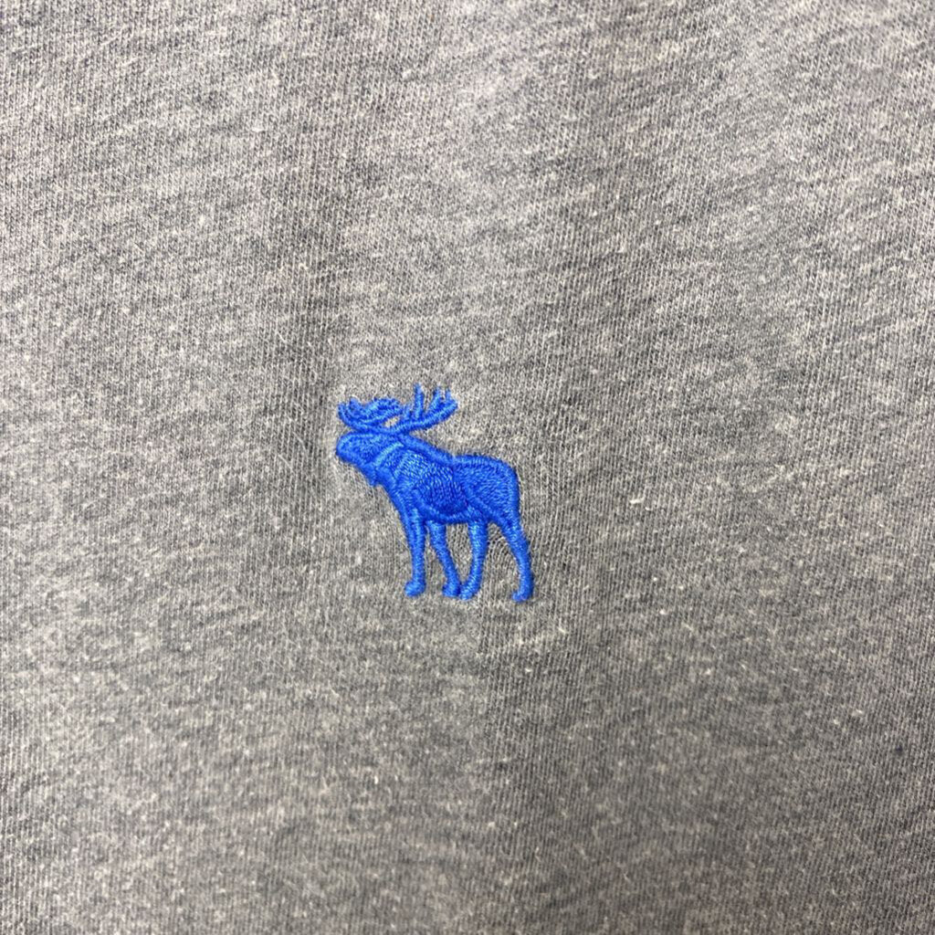 SHORT SLEEVED HENLEY