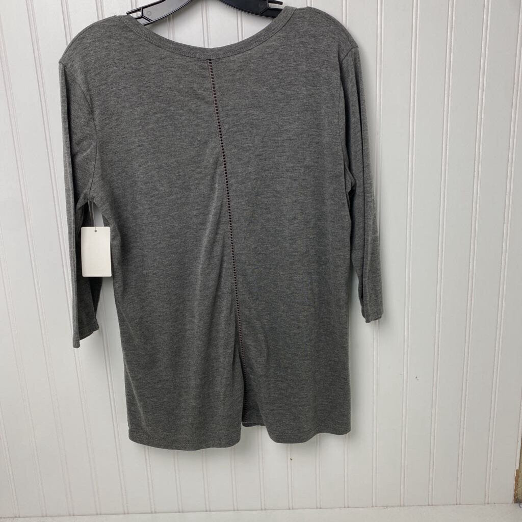 3/4 SLEEVED V NECK