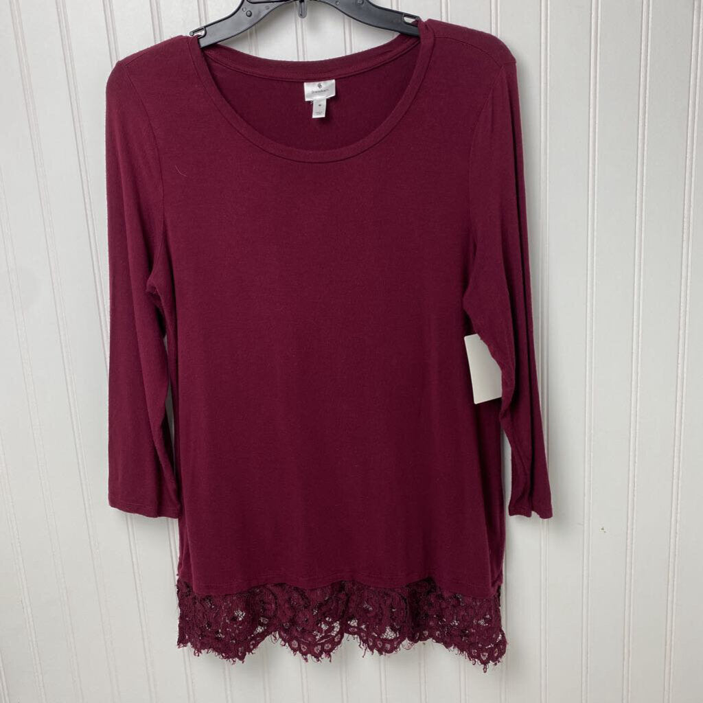 LACE HEMMED LONG SLEEVED