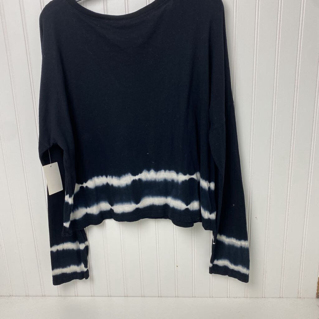 LONG SLEEVED V NECK