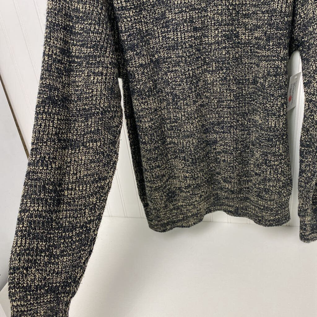 CREW NECK SWEATER