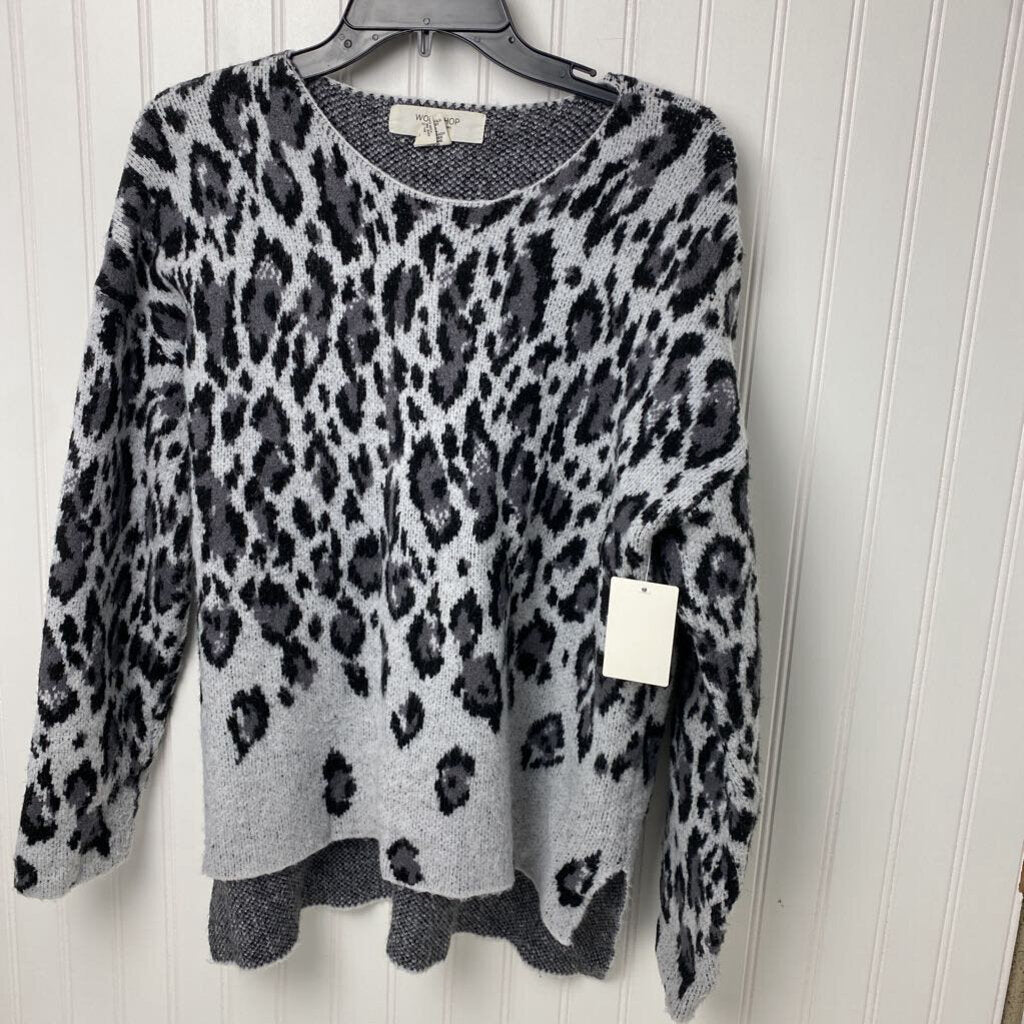 CHEETAH PRINT SWEATER