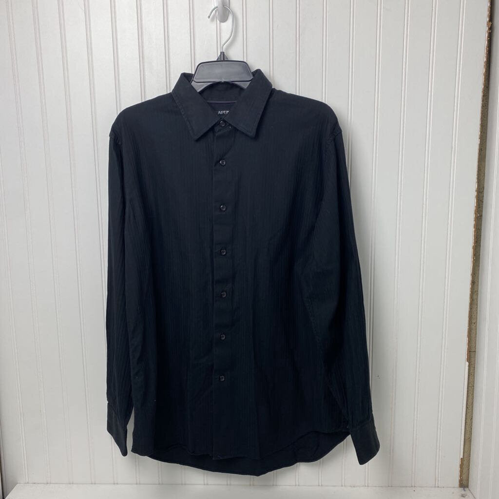 LONG SLEEVED BUTTON DOWN