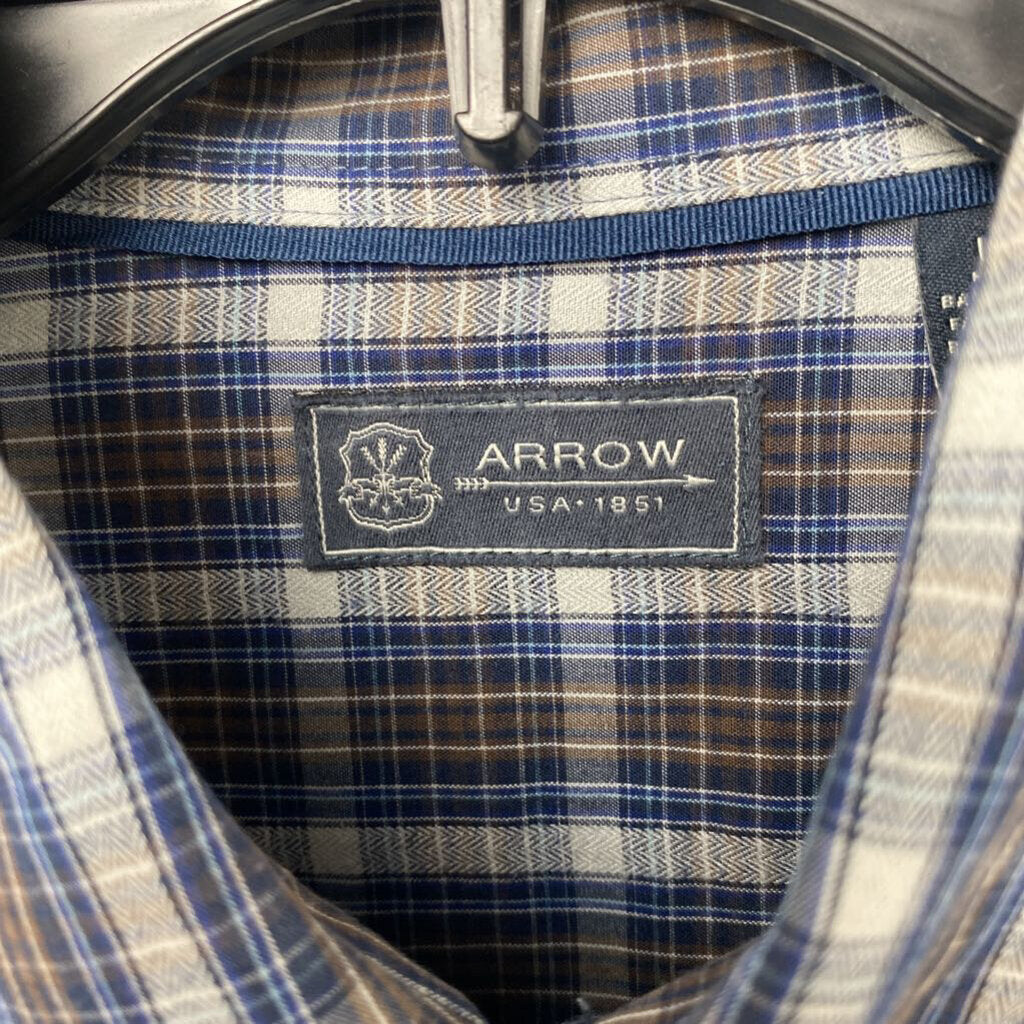 PLAID BUTTON DOWN