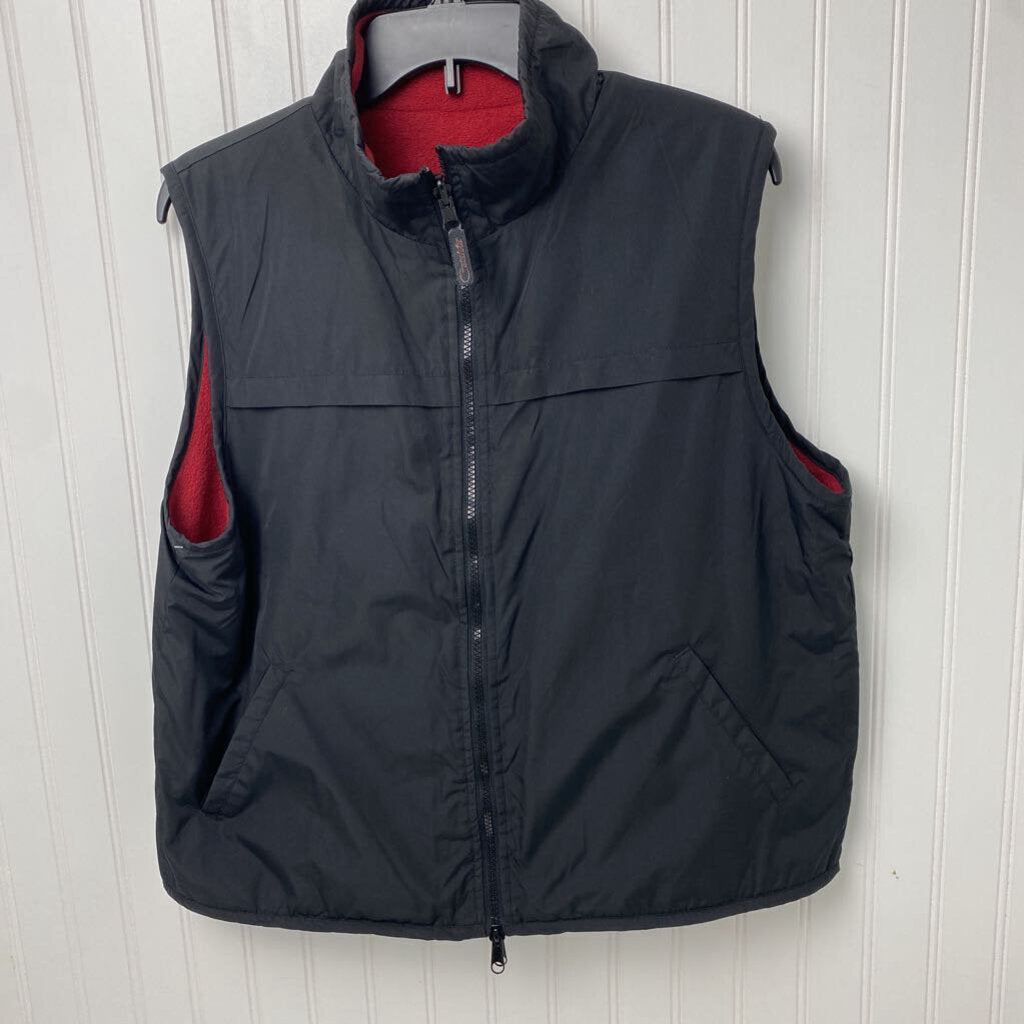 REVERSABLE FLEECE VEST