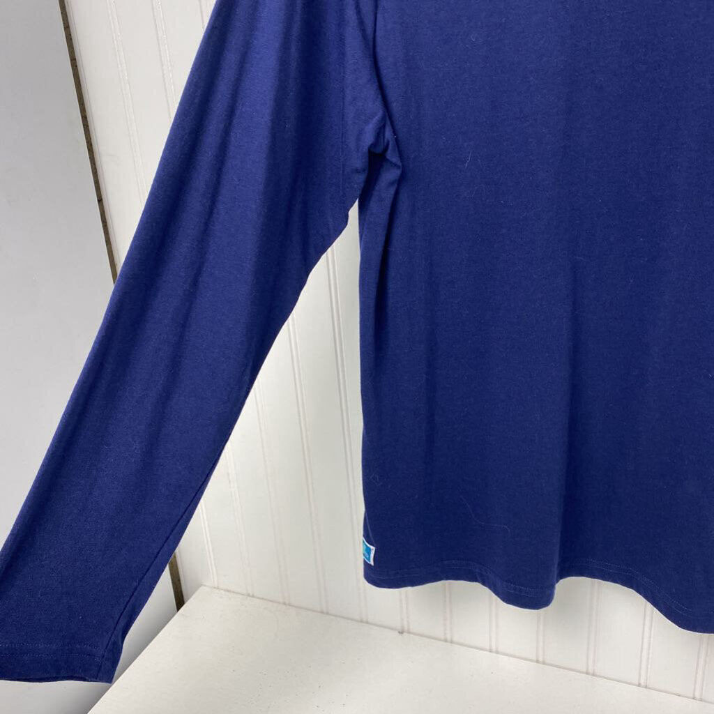 LONG SLEEVED BASIC SHIRT