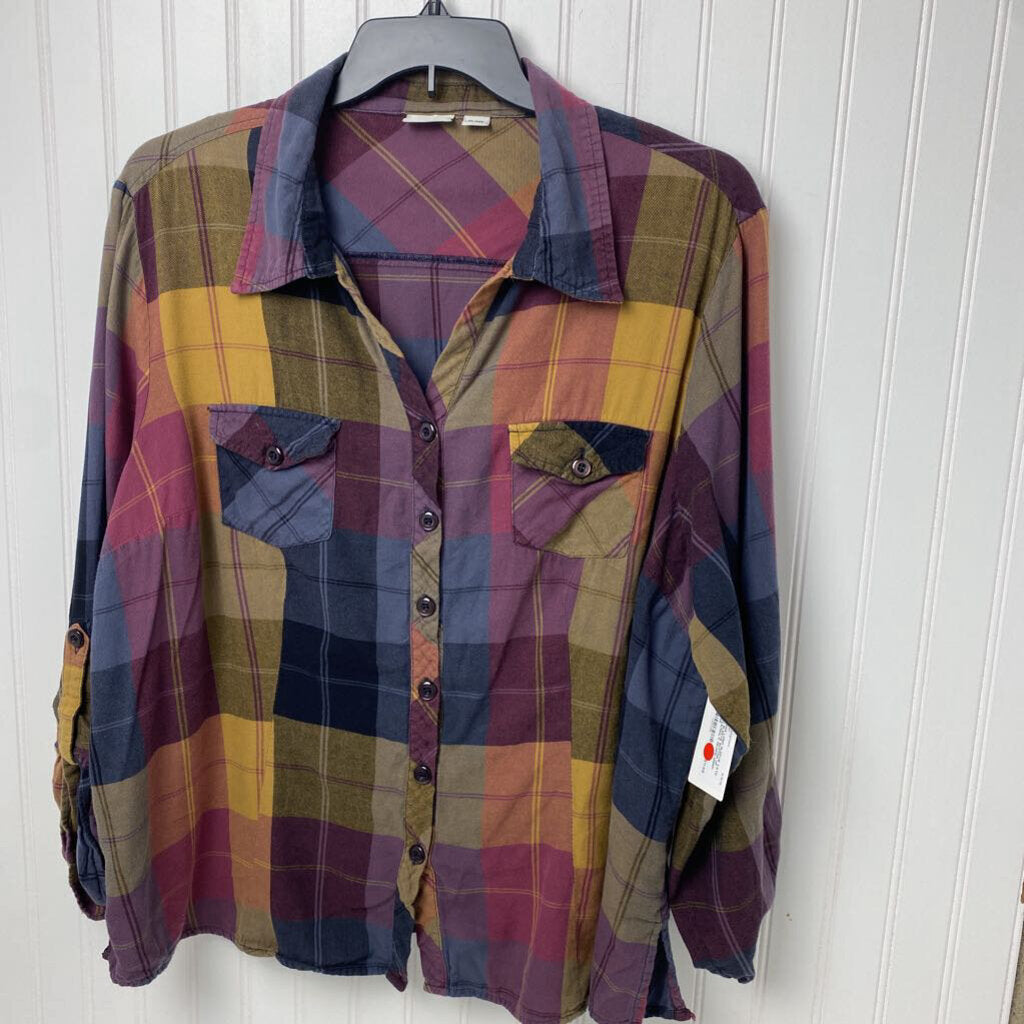 LONG SLEEVE BUTTON UP