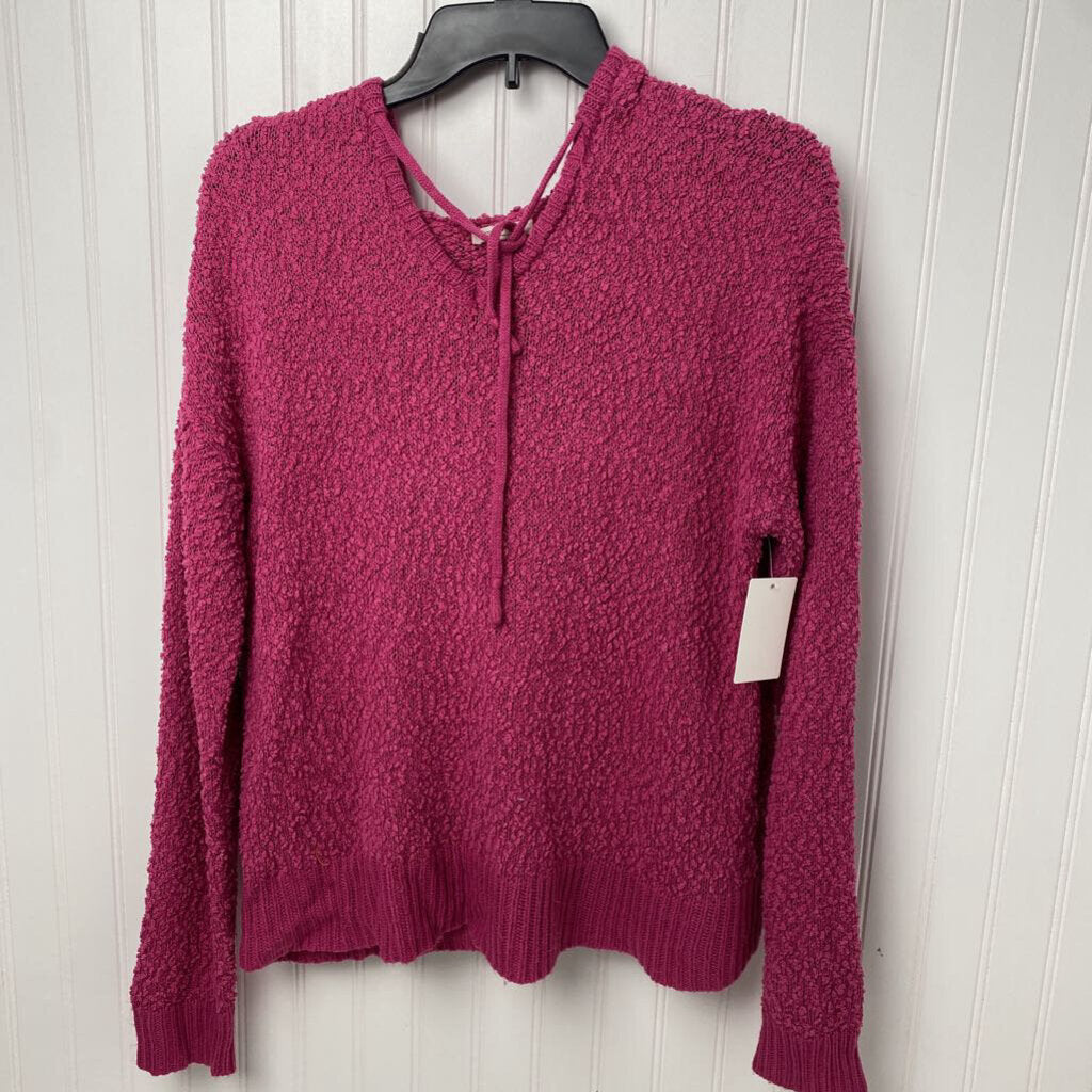 HOODED SWEATER