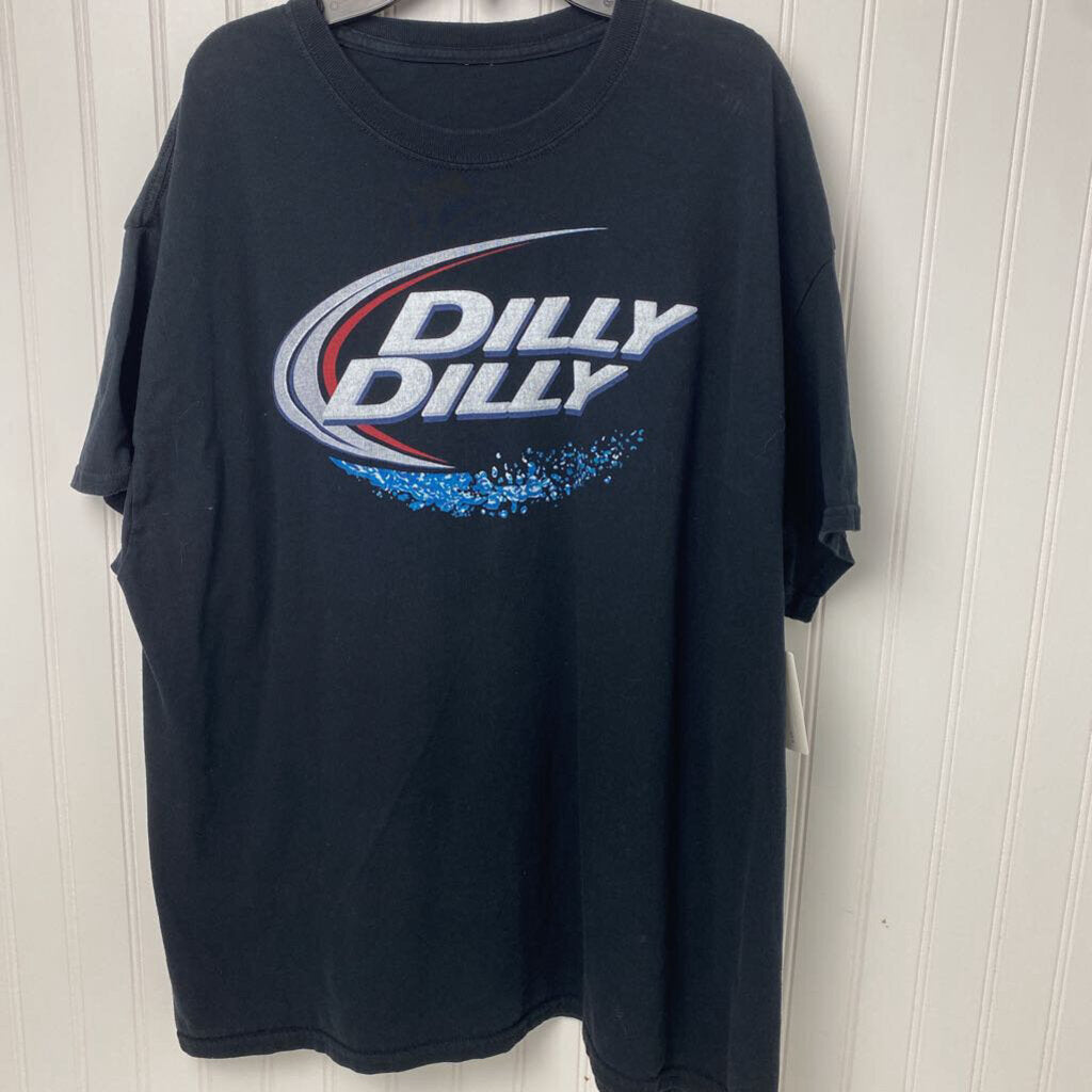 SHORT SLEEVE GRAPHIC TEE