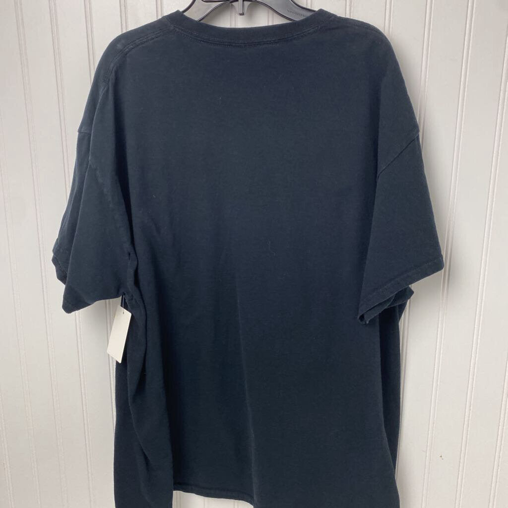 SHORT SLEEVE GRAPHIC TEE