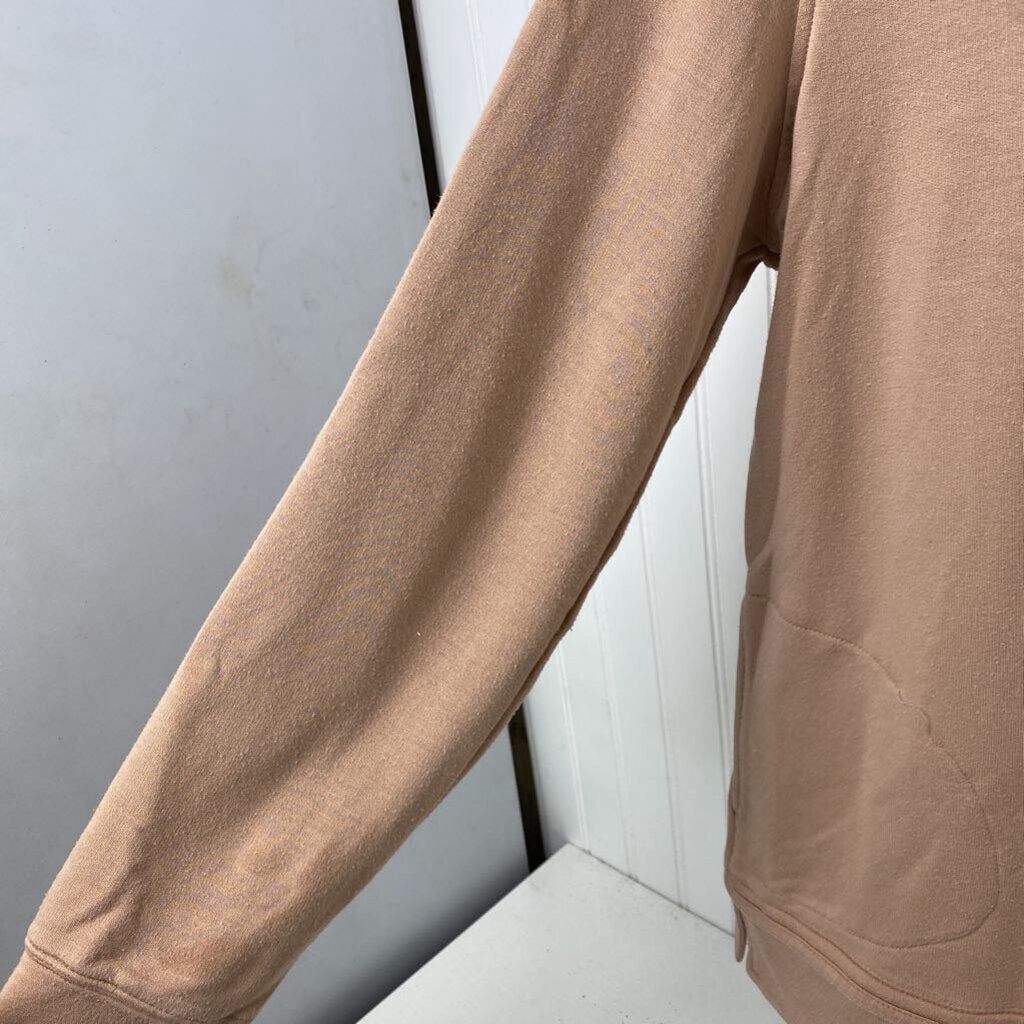HOODED LONG SLEEVED