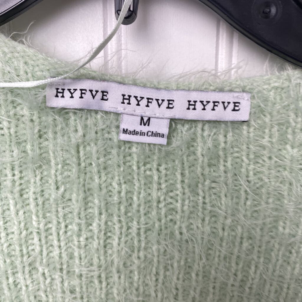 CROPPED V NECK SWEATER