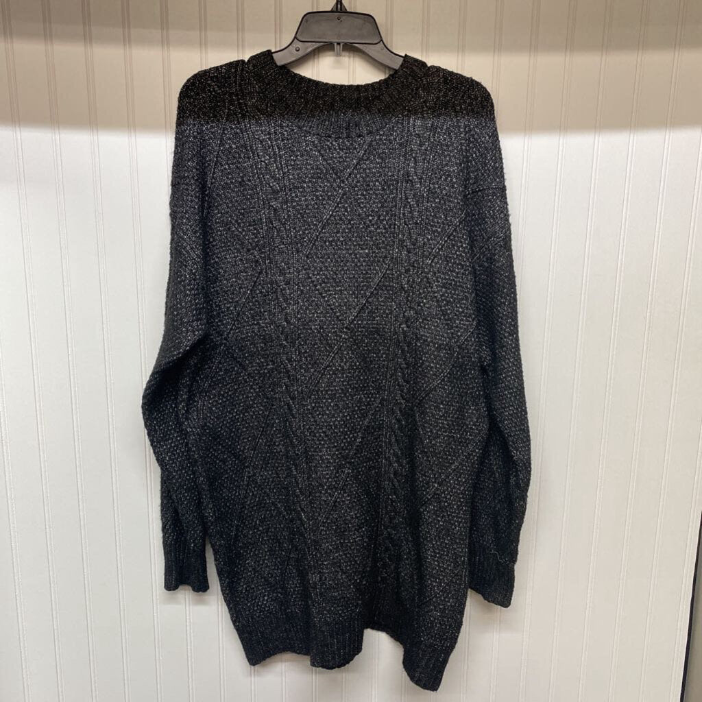 CABLEKNIT SWEATER