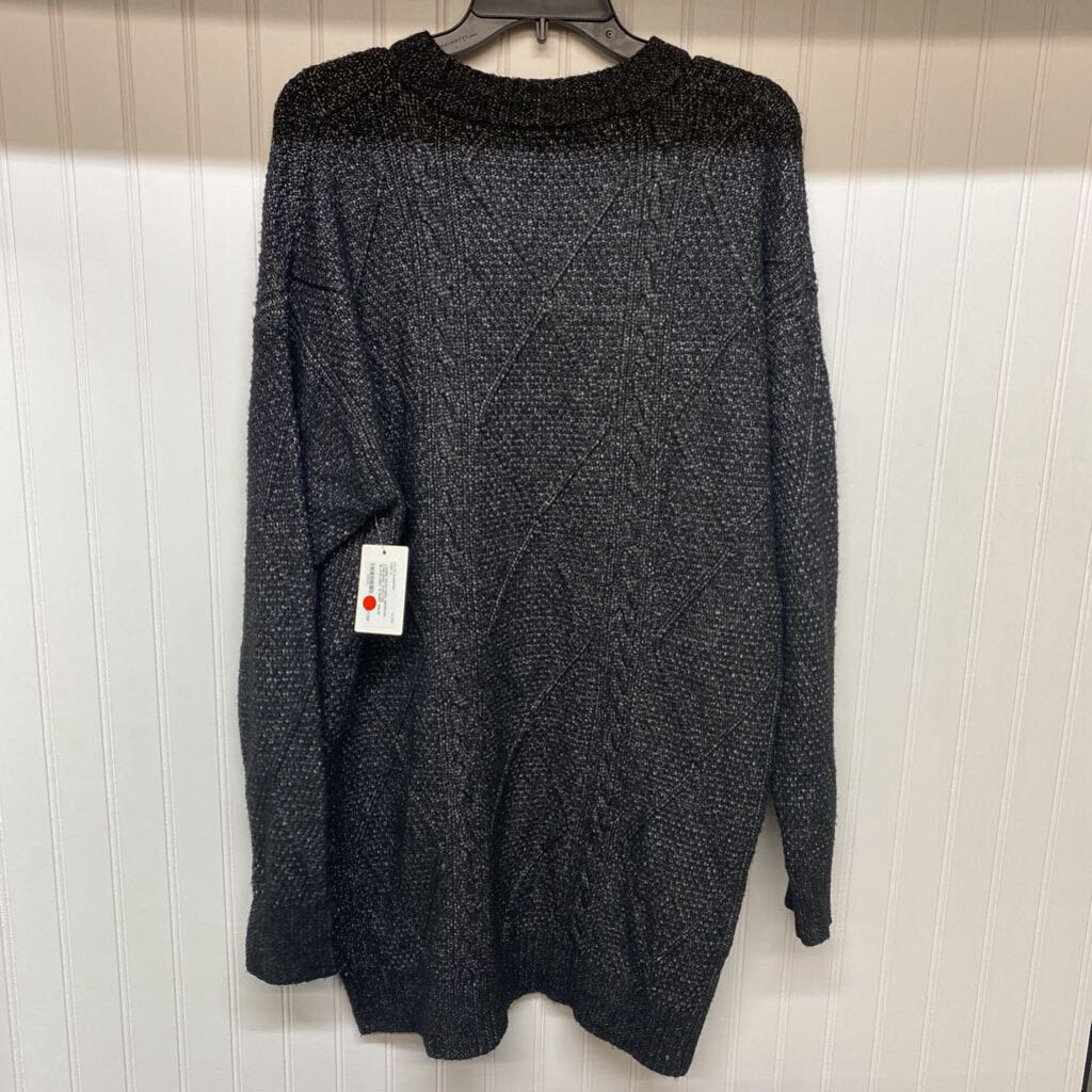 CABLEKNIT SWEATER